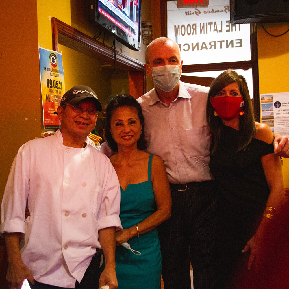 Lito and Lynette de Guzman of Filipino-American restaurant Bamboo Grill with Governor Murphy