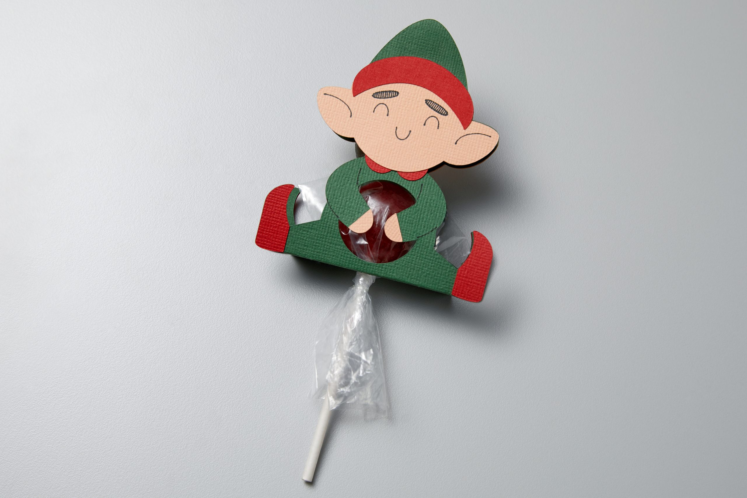 Cricut Christmas Idea - Elf Lollipop