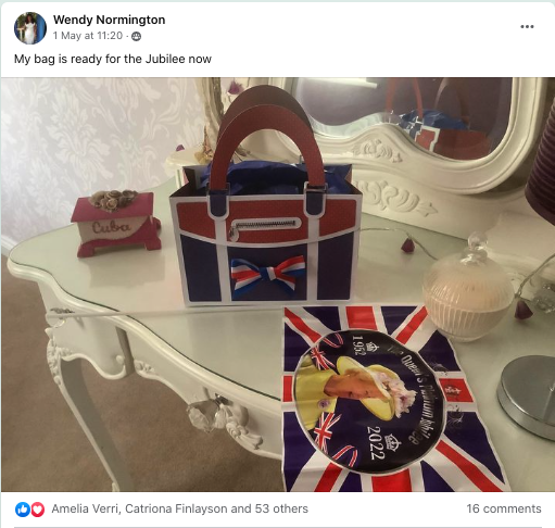 Cricut paper handbag for Jubilee