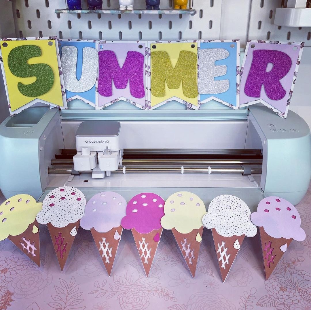Ice cream themed summer bunting idea for Cricut Machine