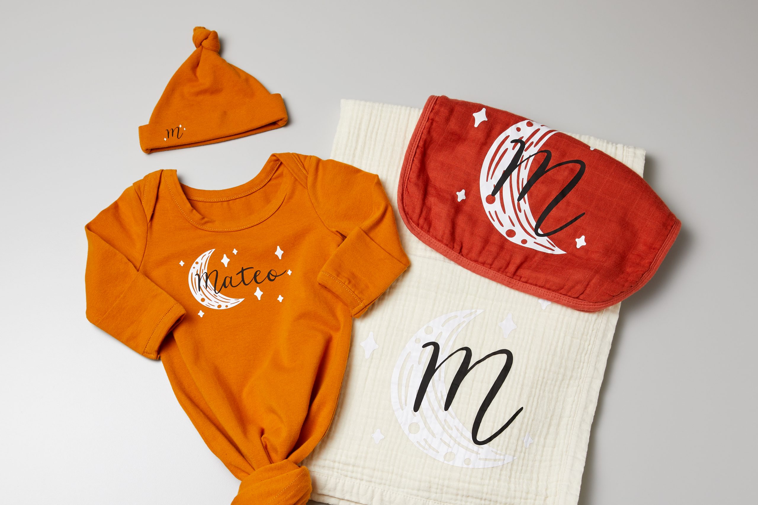 Personalised Baby Clothing Cricut project