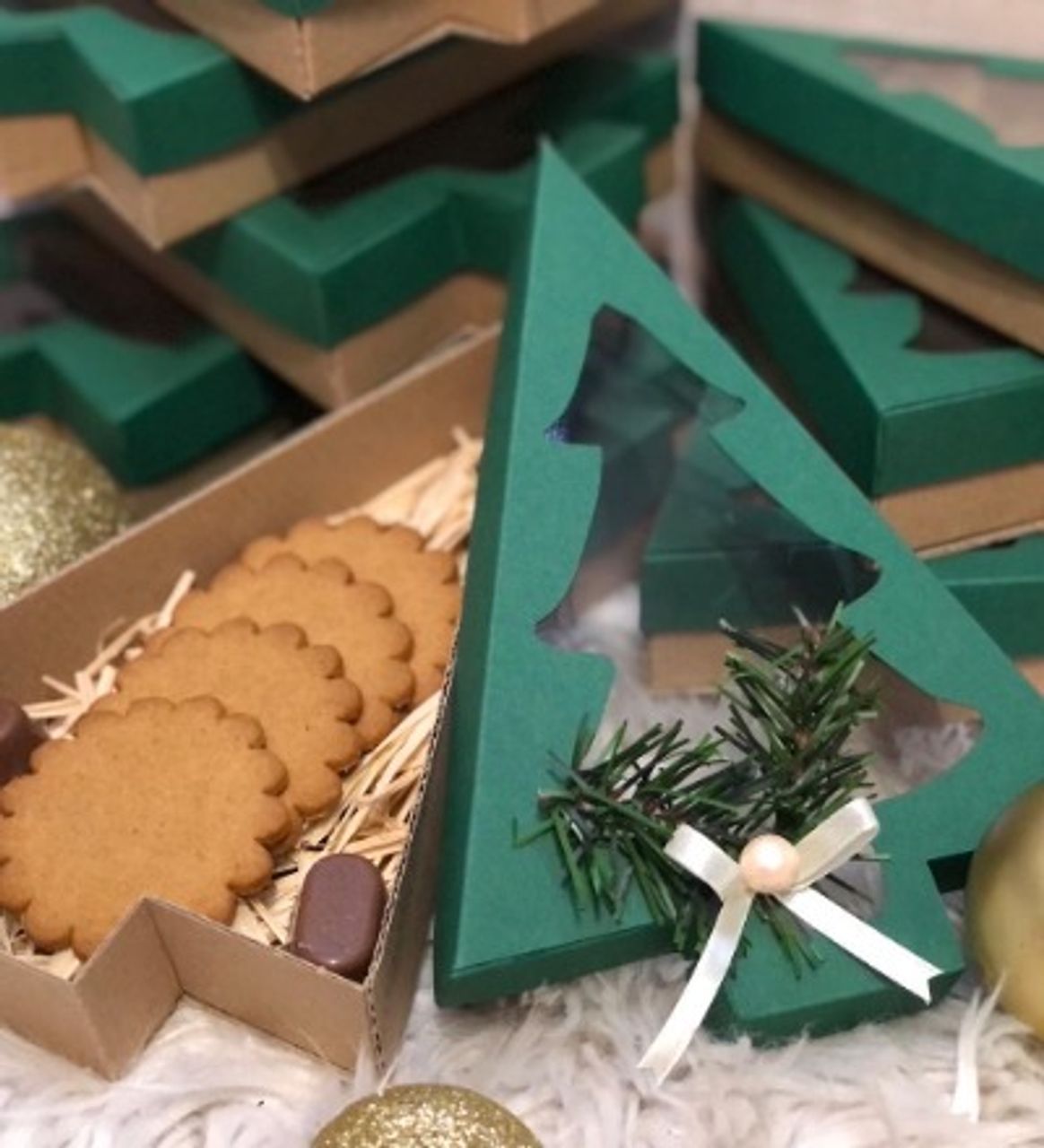 Christmas Tree Shaped Cookie Box