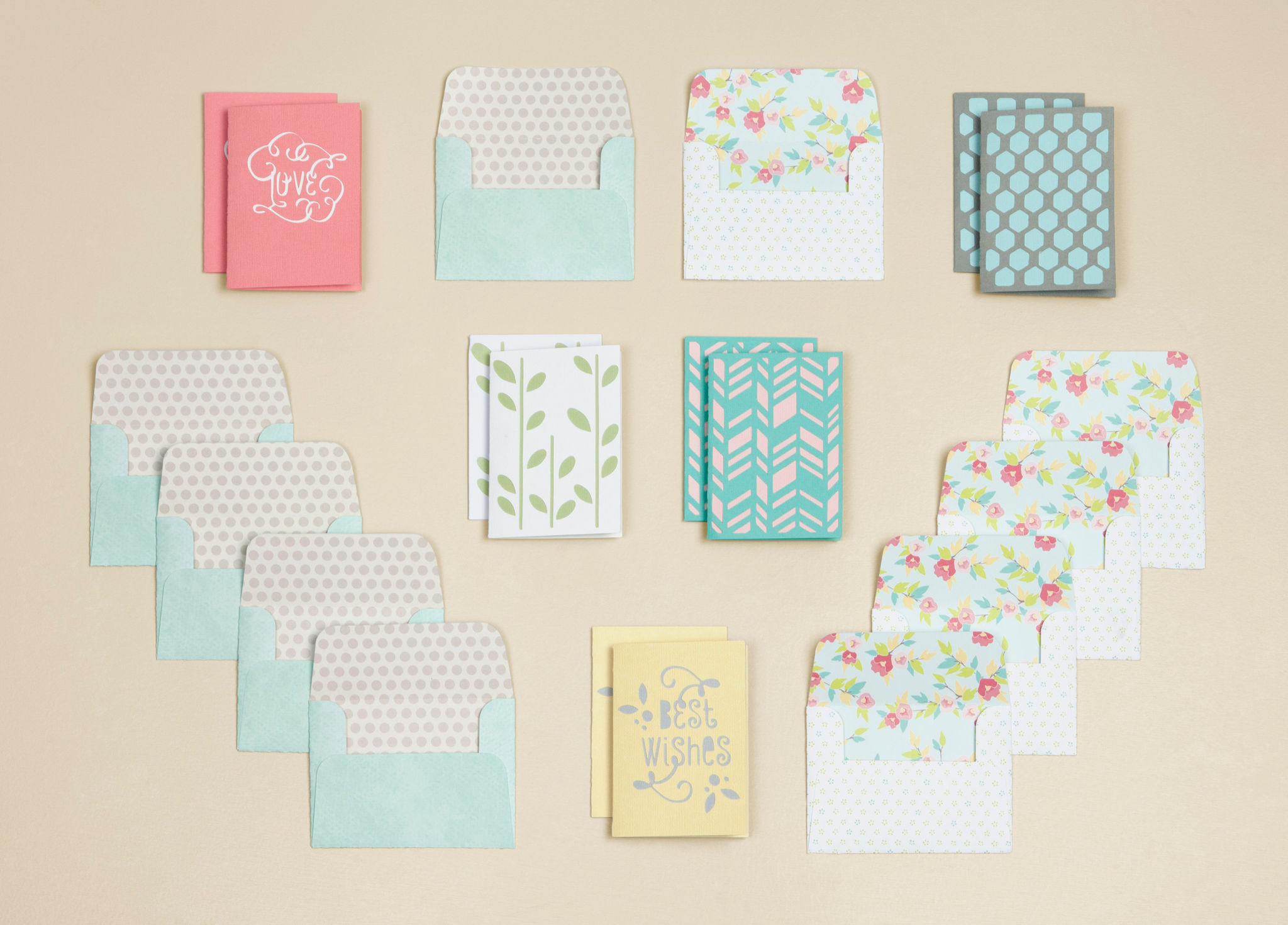 Cards and envelopes in the Cricut Bloom card set