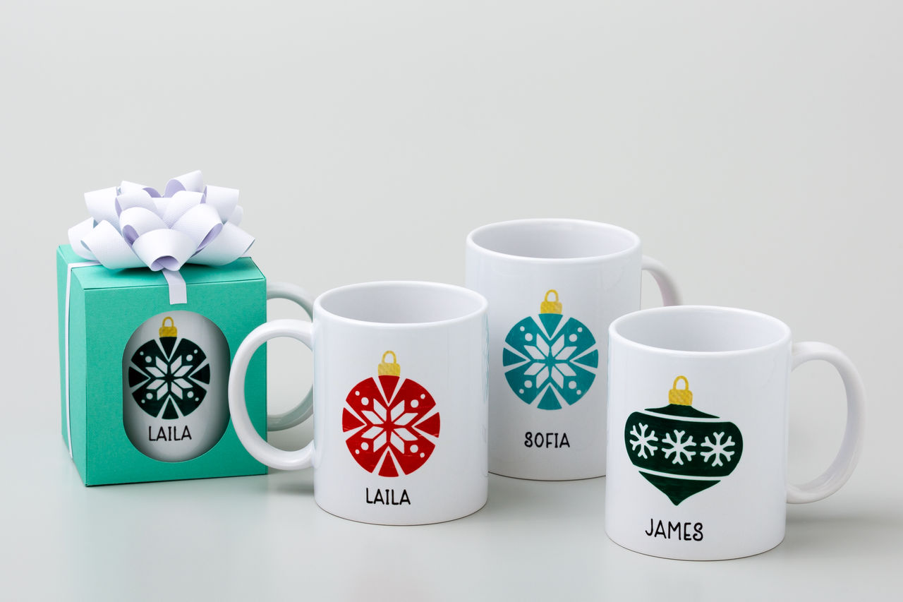 Personalized Holiday Mugs with Gift Box