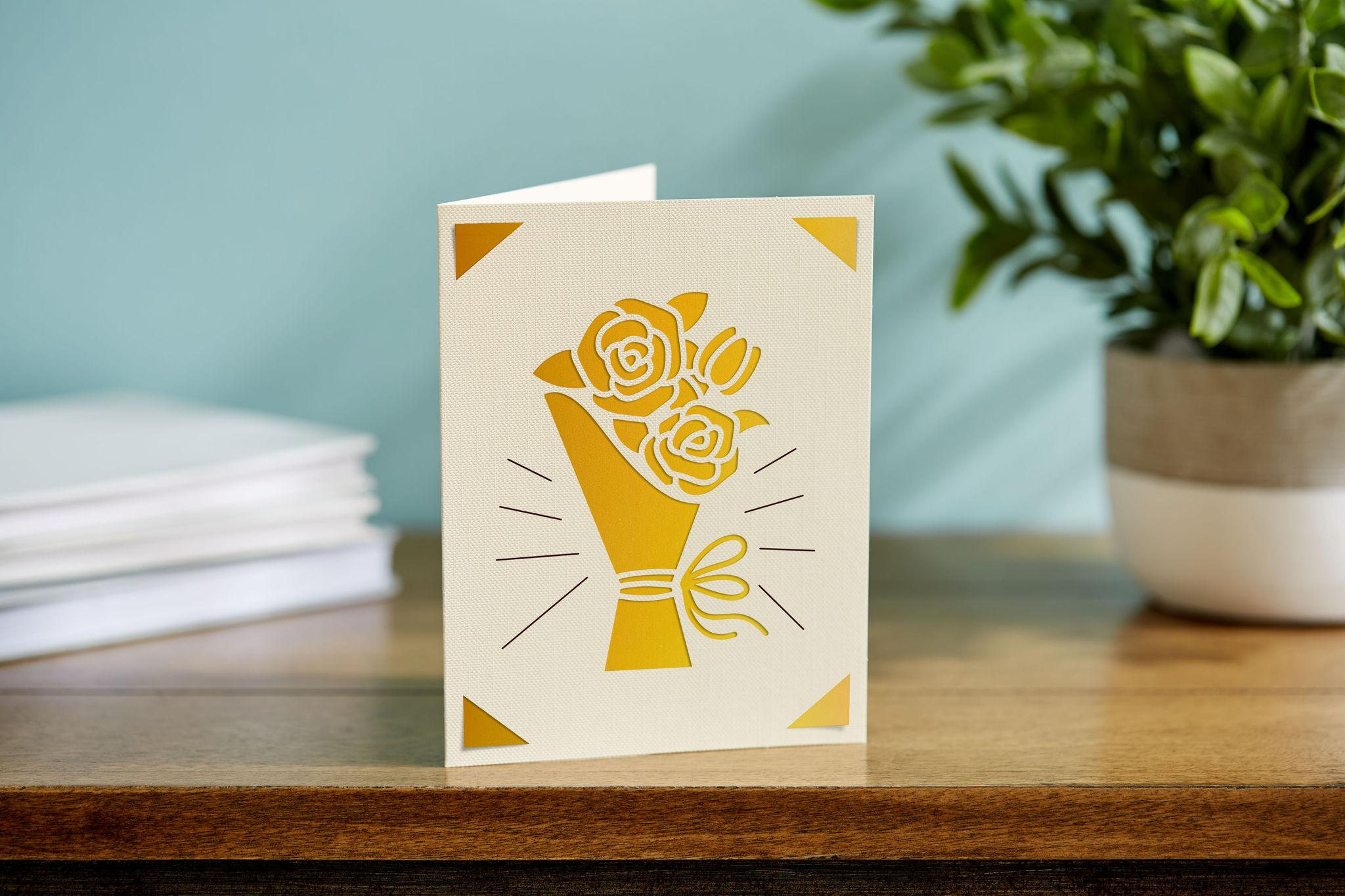 cricut insert card with bouquet of flowers design 