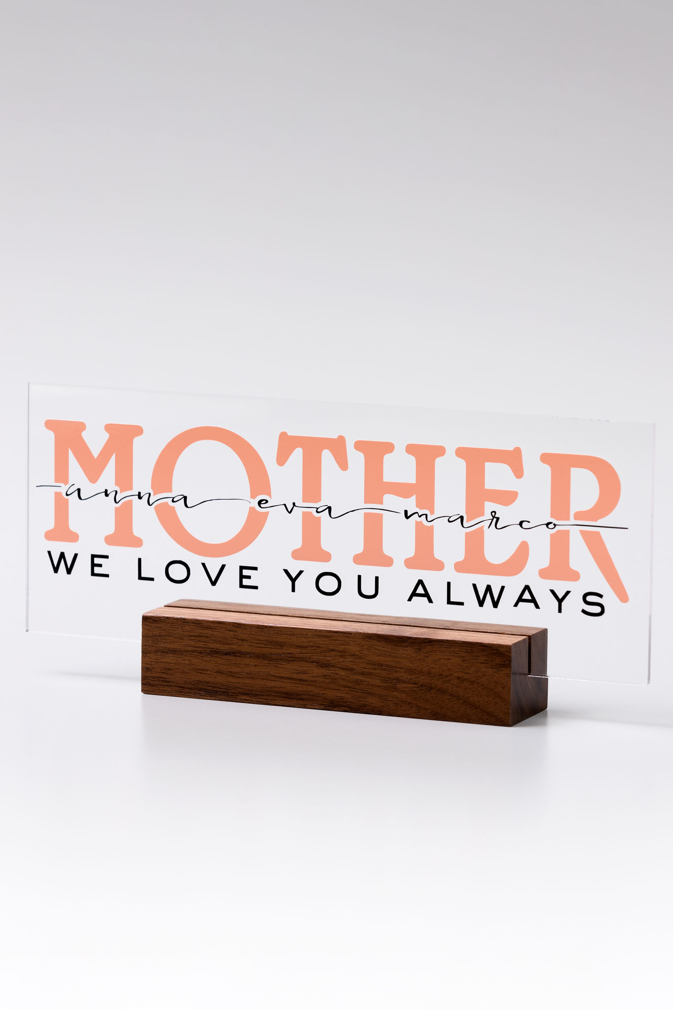 Mothers day project that uses vinyl to create personalized clear tile