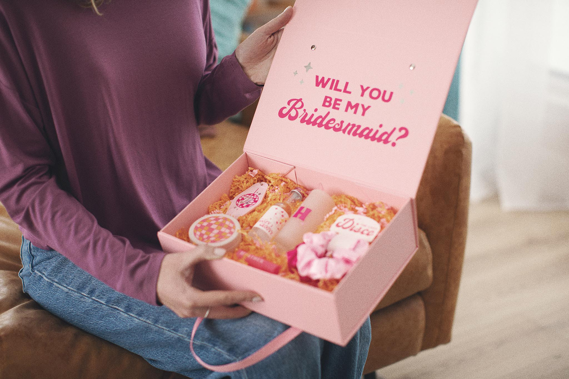 How to propose to your bridesmaids and groomsmen