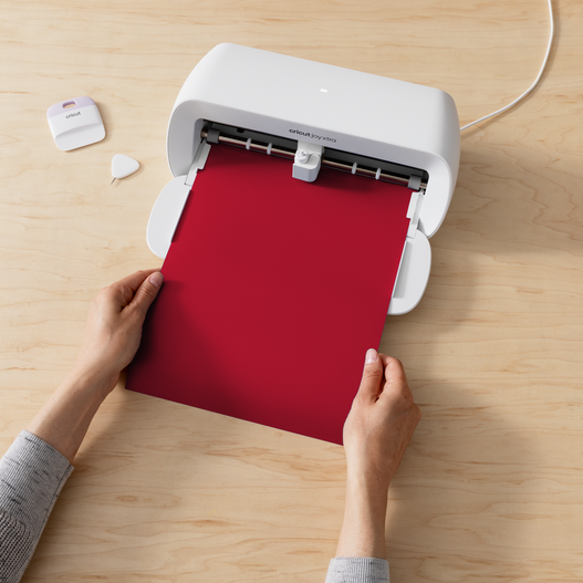 Cricut 3 ft. Smart Vinyl Permanent, Red