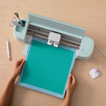 Thermocollant économique de 30,5 cm × 6 m (12 po × 20 pi), Bleu Sarcelle Thermocollant économique de 30,5 cm × 6 m (12 po × 20 pi), Bleu Sarcelle