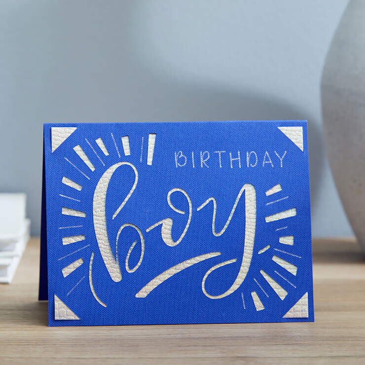 Échantillon d'insert de cartes Cricut Joy™, Écailles arc-en-ciel Échantillon d'insert de cartes Cricut Joy™, Écailles arc-en-ciel