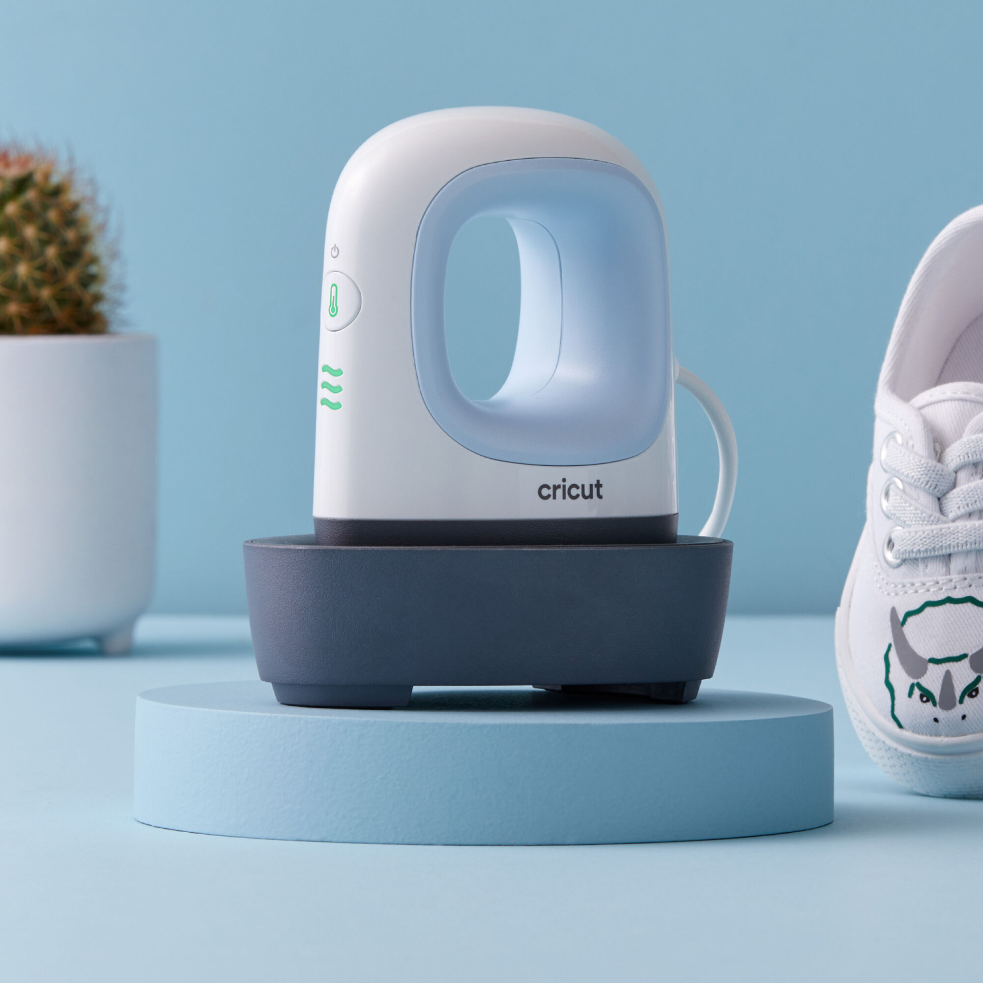 Cricut EasyPress Mini™, Zen Blue | Cricut Shop