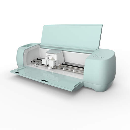 Cricut Explore™ 3 + offre groupée de matériaux Essentiels