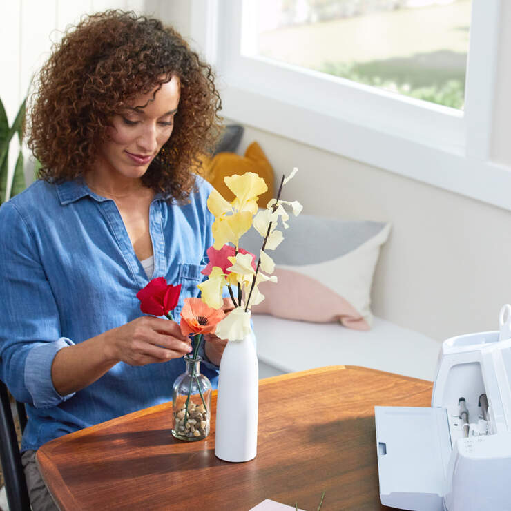 Cricut Maker™ 3 + komplettes Materialpaket Cricut Maker™ 3 + komplettes Materialpaket