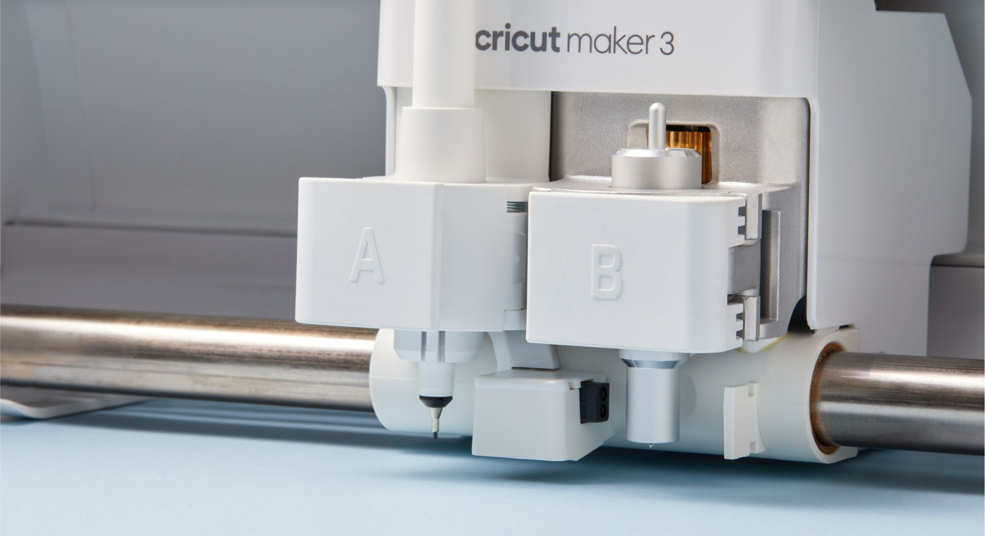 Cricut Maker 3 - M2M Sistemas S.L - Plotters y Vinilos de impresión