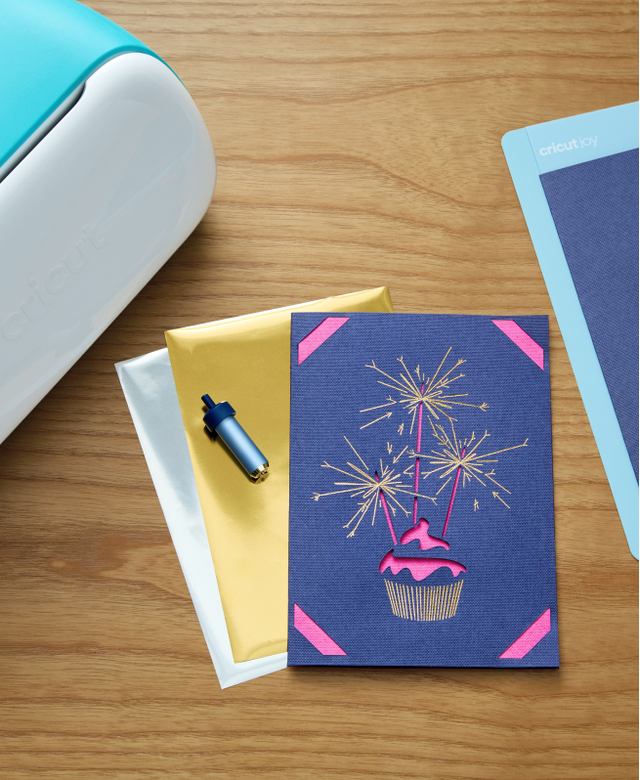 Cricut Joy™ | Compact DIY Cutting & Writing Machine