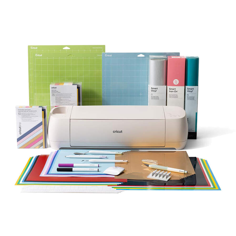 Cricut Maker 4 cutting machine with adaptive tool system and smart vinyl roll for fast, precise cuts.