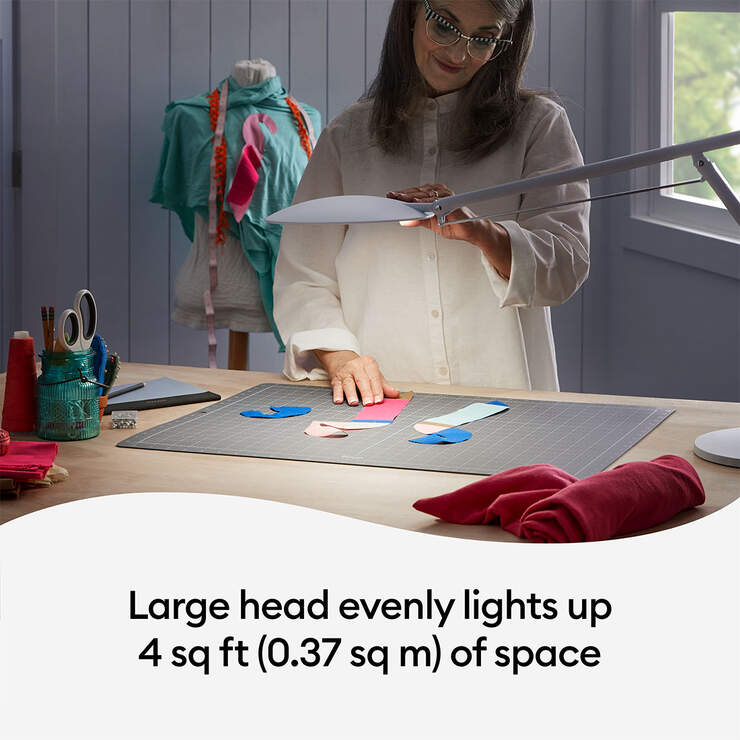 Cricut Bright™ 360, Ultimate LED Floor Lamp Cricut Bright™ 360, Ultimate LED Floor Lamp