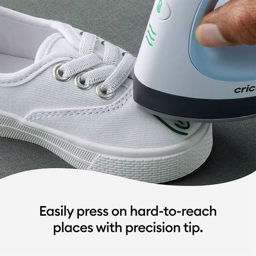 Cricut EasyPress Mini - Heat Press Bundle with Iron-On Rolls - Raspberry,  Mini Press