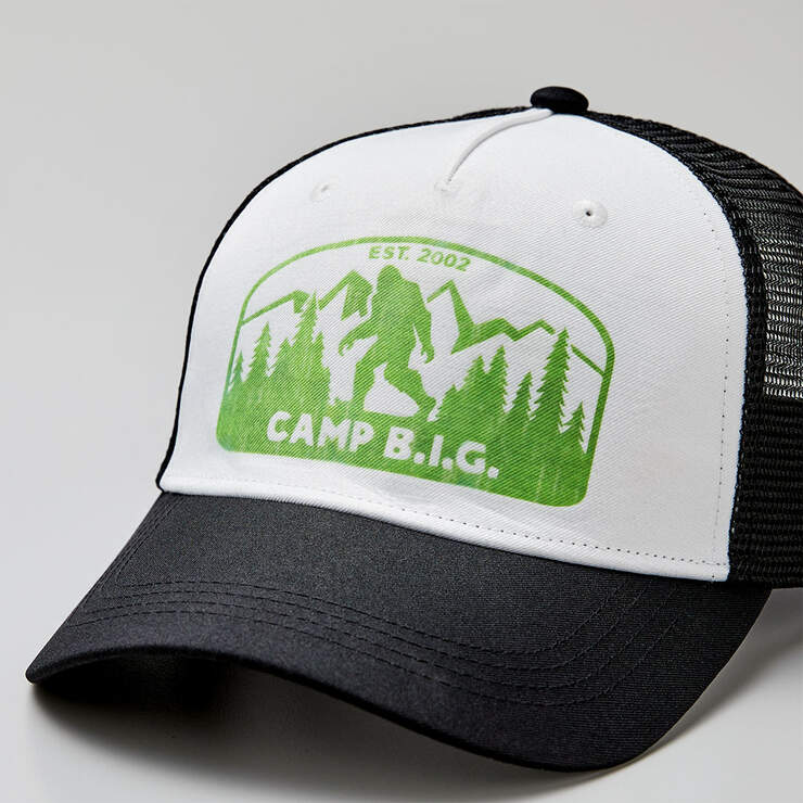 Cricut Trucker Hat, Black/White Cricut Trucker Hat, Black/White