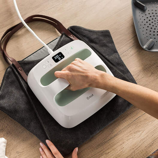 Cricut EasyPress&trade; 2, Mint  - 12" x 10"