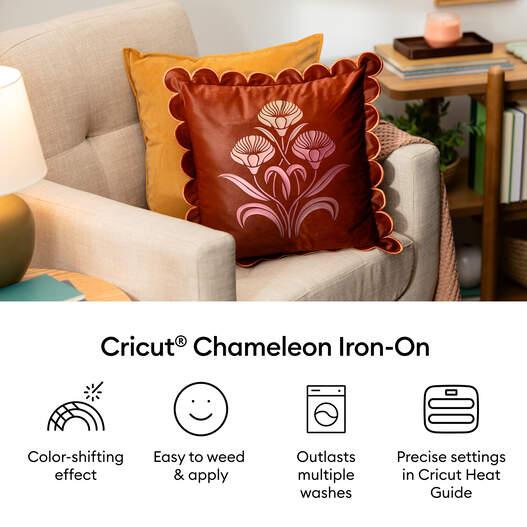Cricut&reg; Chameleon Iron-On (12 in x 24 in)