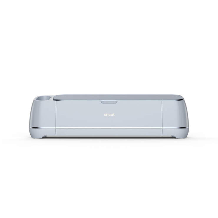 Cricut Maker® 3 Bundled with Vinyl, Iron-On & Paper Learning Kits