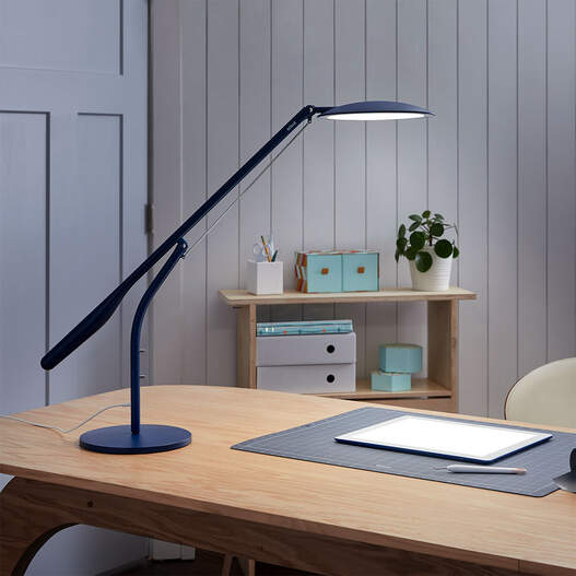 Cricut Bright™ 360, Ultimate LED Table Lamp - Indigo